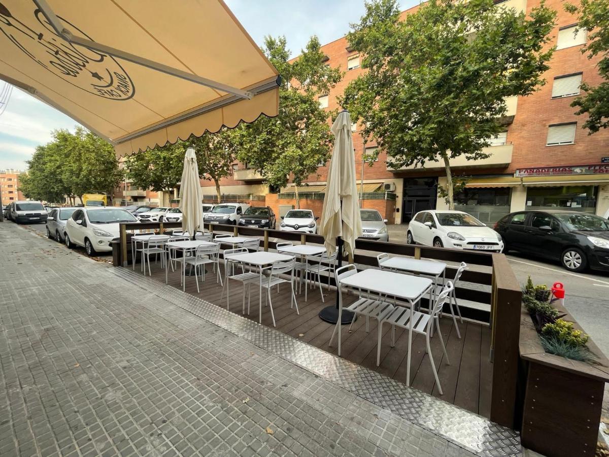 Hostal Restaurante Avenida De Madrid تيراسا المظهر الخارجي الصورة
