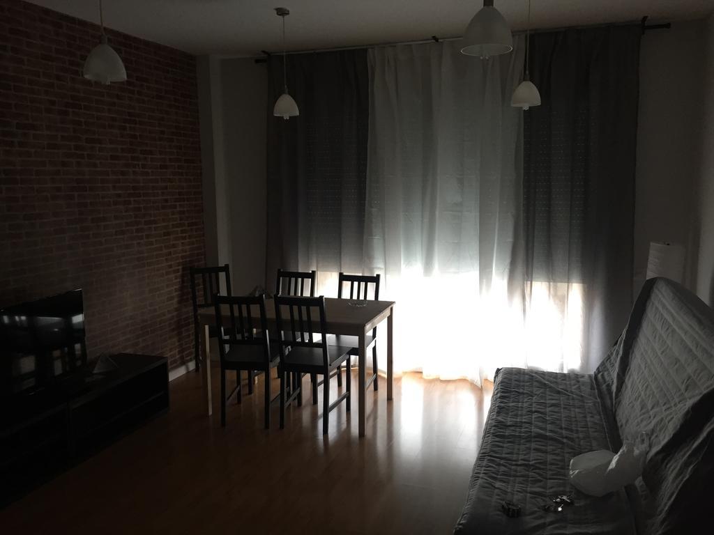 Hostal Restaurante Avenida De Madrid تيراسا المظهر الخارجي الصورة